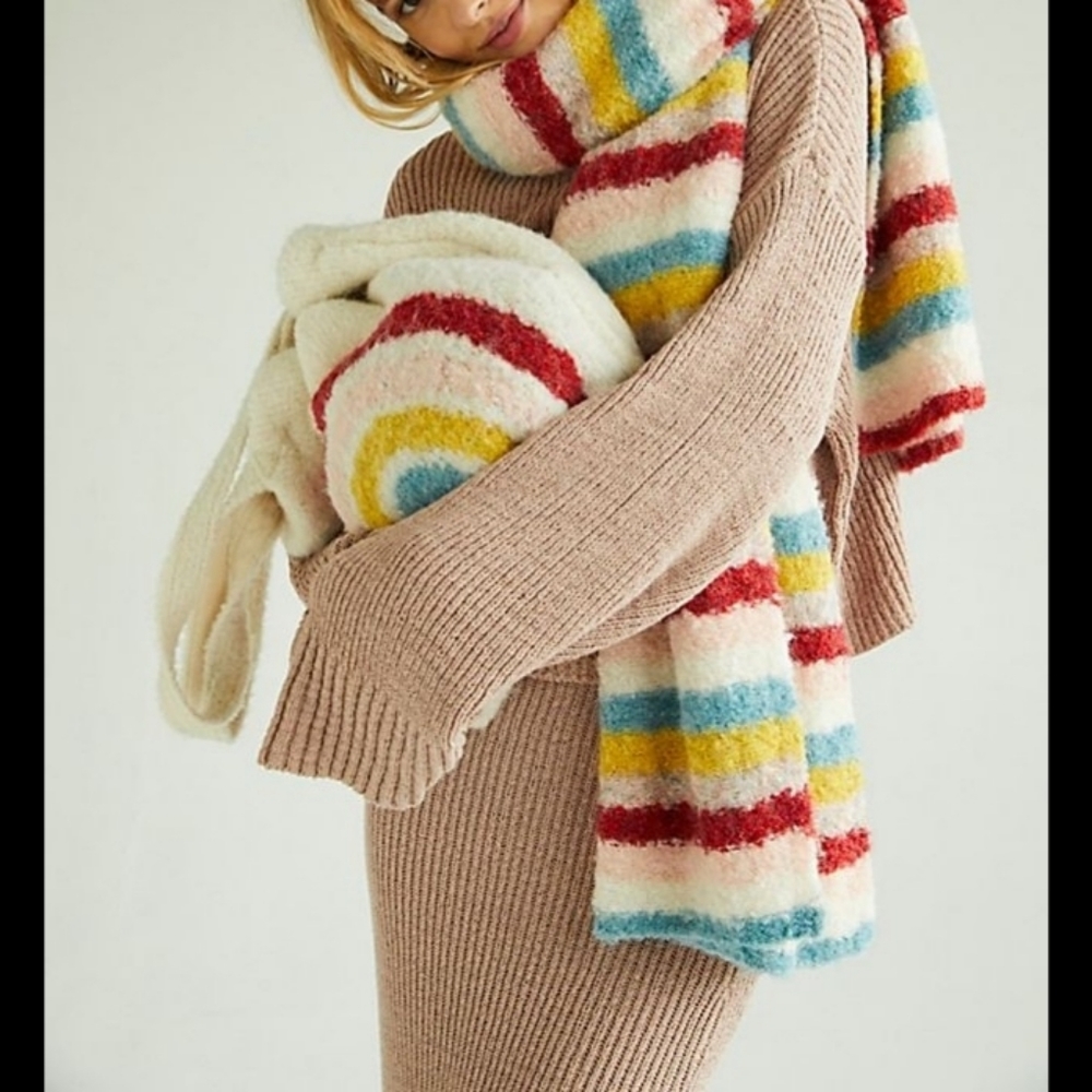 🌈 Free People Carry On Rainbow & Scarf sweater knit tote Bag set - Picture 2 of 11